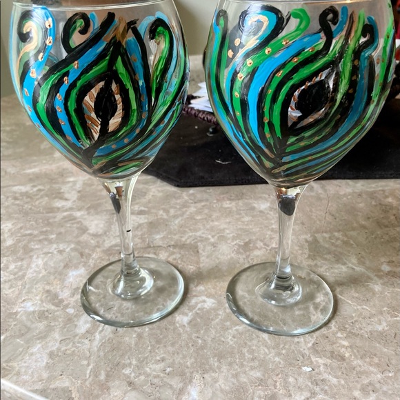 Hand painted Peacock Feather wine glasses set of 2 - Picture 2 of 5